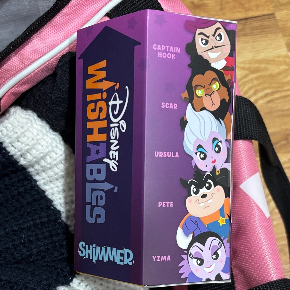 Disney Wishables Shimmer Box with Villains